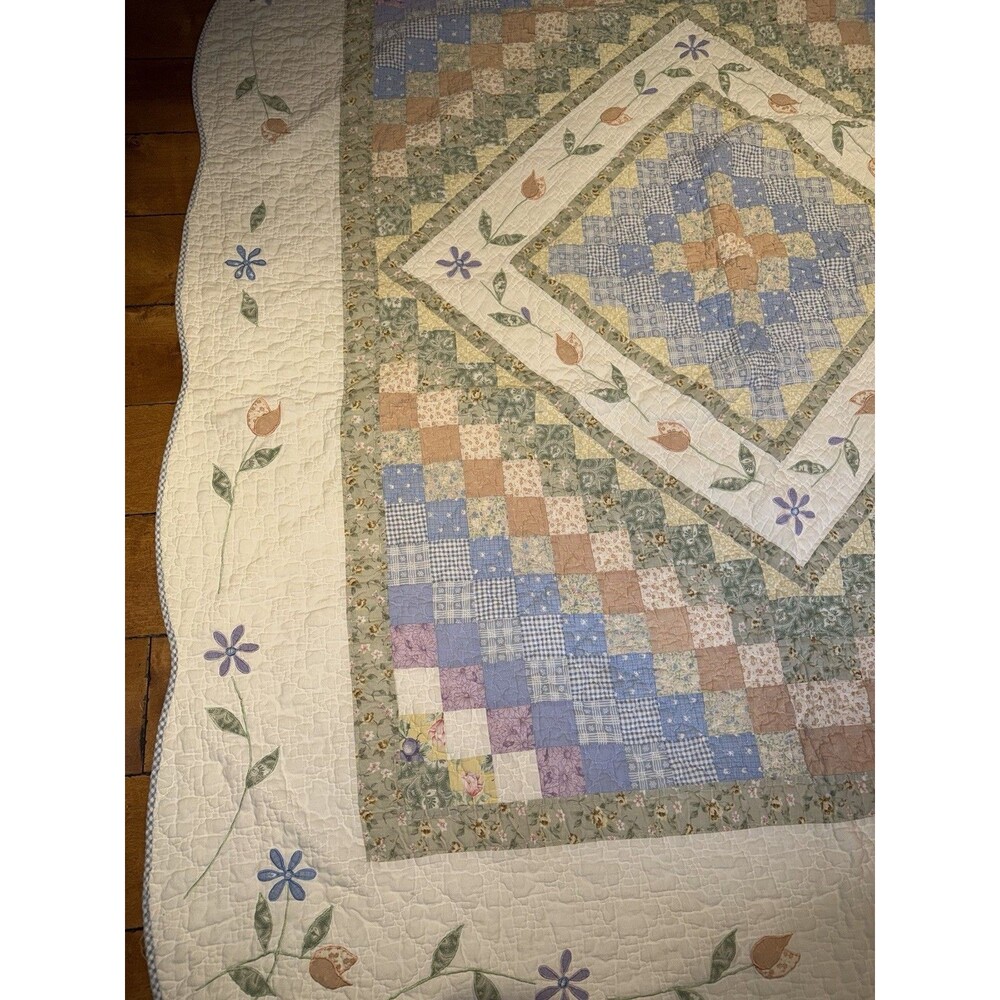 Vintage Handmade Beautiful "Trip Around the World"  Quilt Twin Size 83” X 66” - Picture 4 of 11